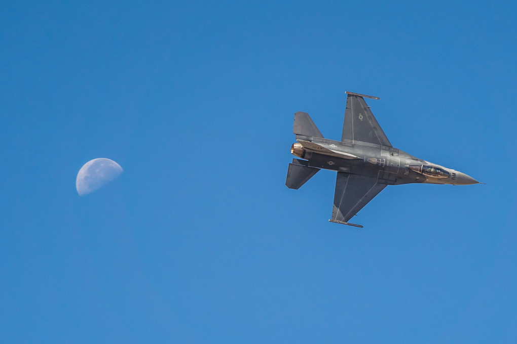 The Moon over the USAF F-16 Viper