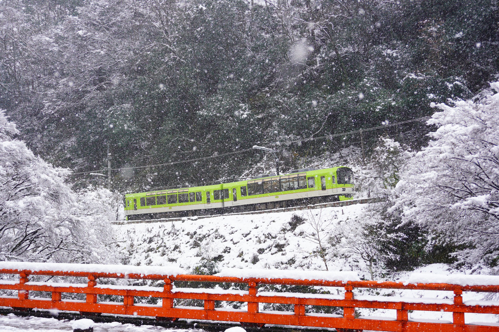 雪の叡山電鉄