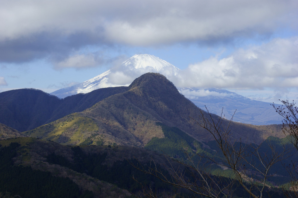 復活したα350で縦走路から富士山／^o^＼