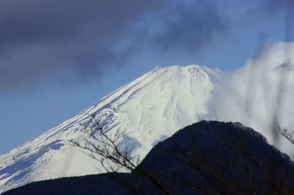 復活したα350で縦走路から富士山／^o^＼