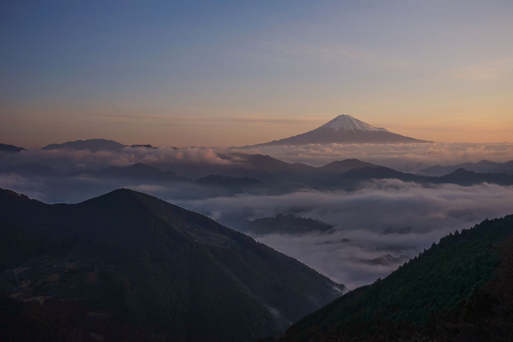 富士山大雲海焼けの美学
