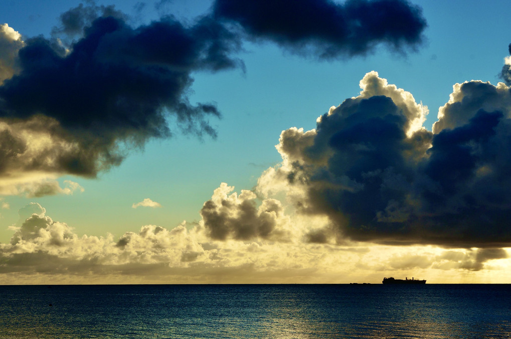 サイパン 空と雲と海と