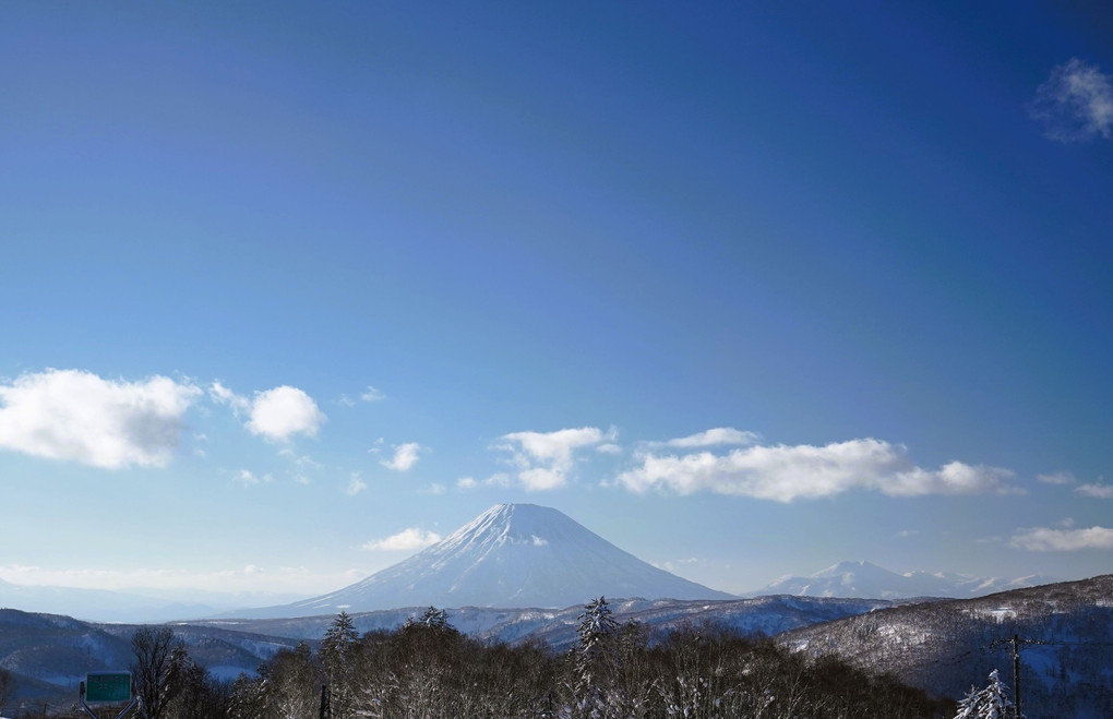 冴えわたる碧、－10℃、中山峠、北海道