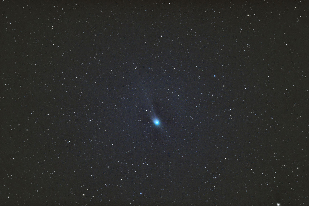 寒波の中のZTF彗星... (C/2022 E3)