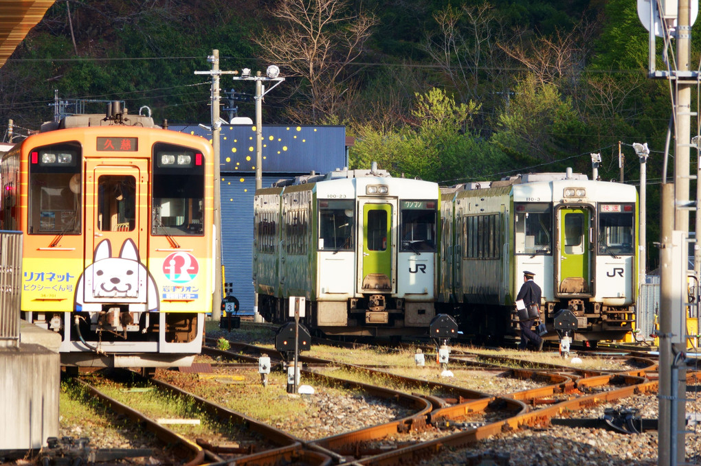 朝のJR釜石線