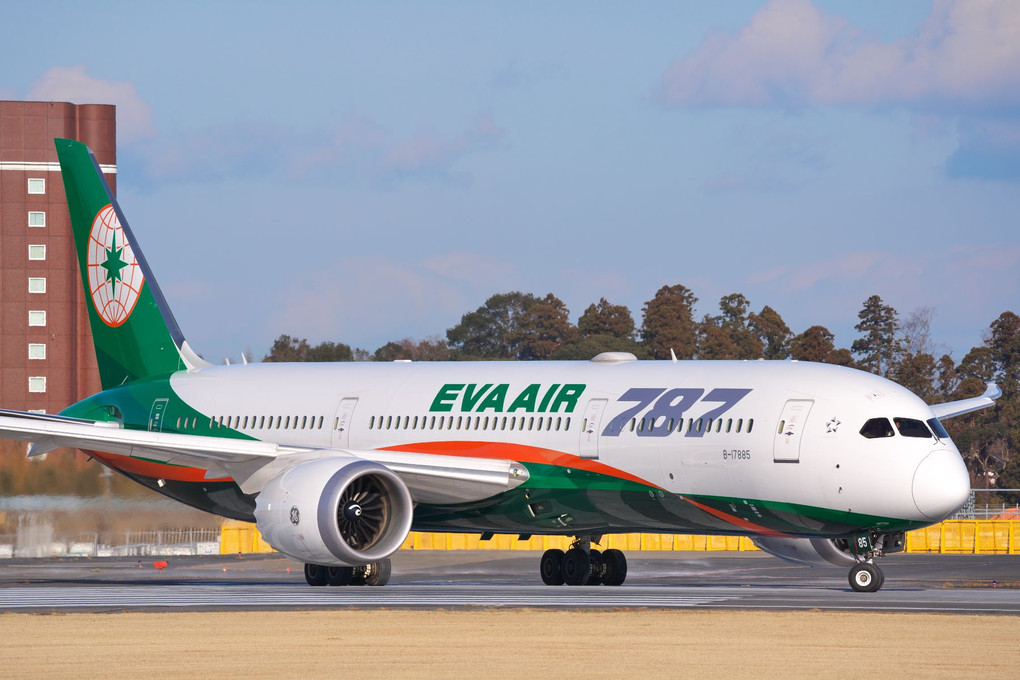 EVA AIR B787-9