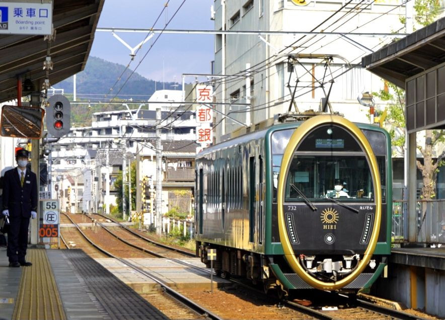 京都、洛北。ローカル線のスター"HIEI"