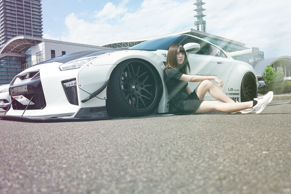 車好き女子×GT-R 2