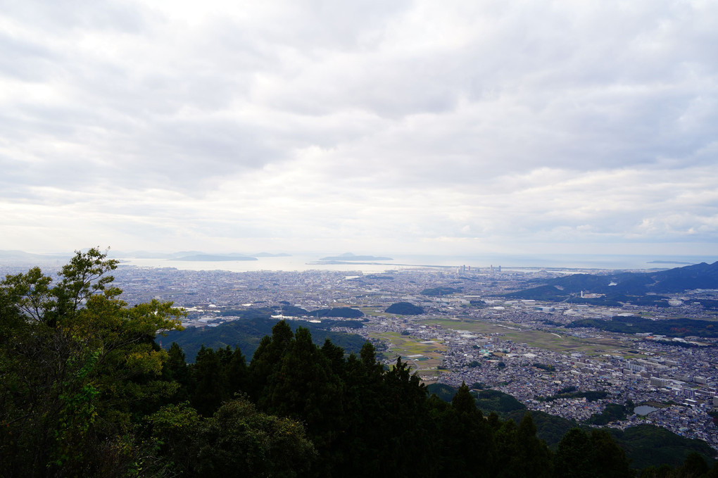 米ノ山展望台にて