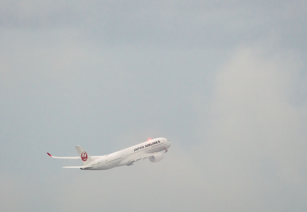 JAL A350　羽田空港離陸