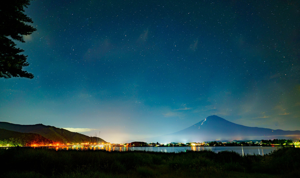 ～河口湖からの富士山～