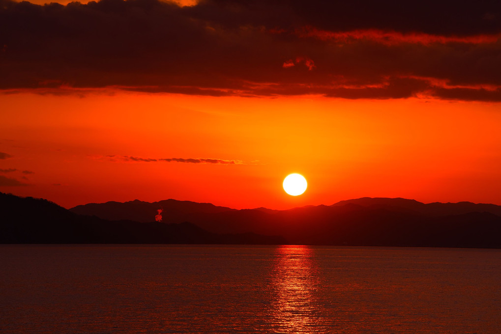 瀬戸内海の夕陽