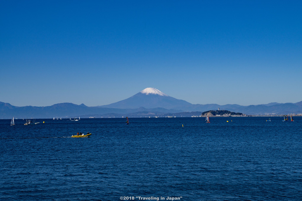 葉山新港から望む富士