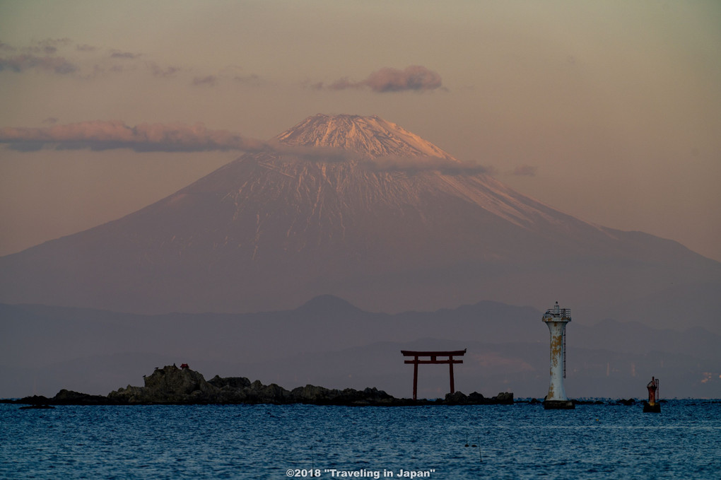 真名瀬海岸からの早朝富士