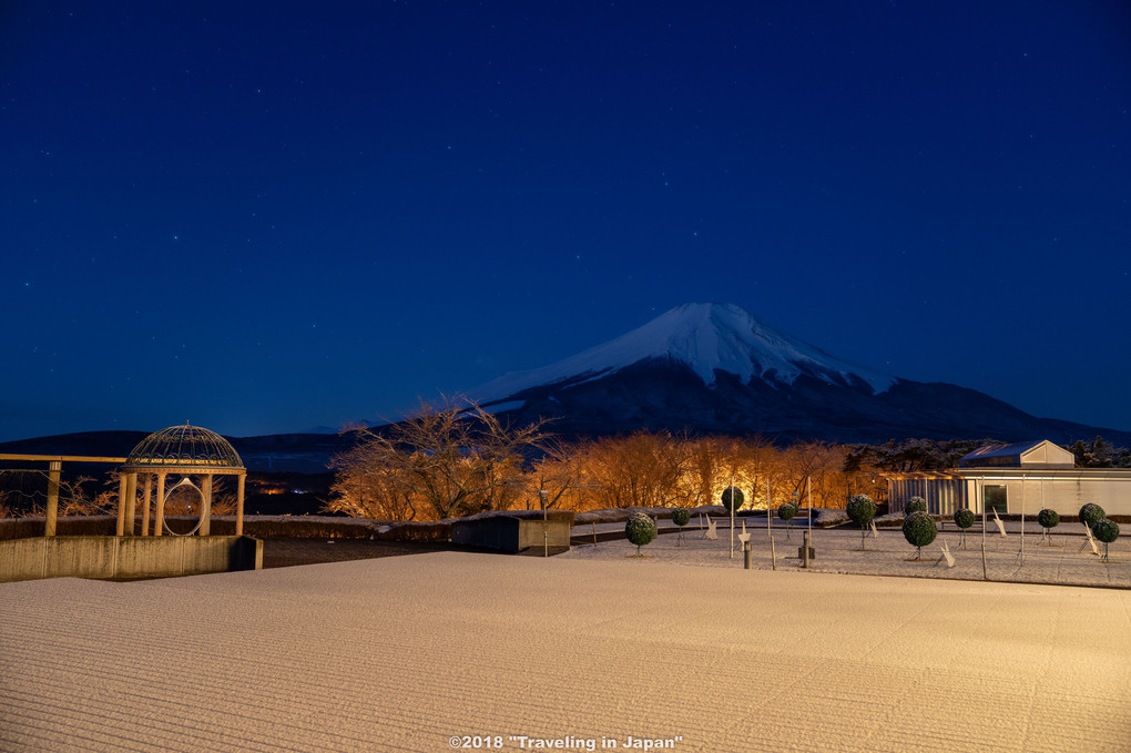 ホテルマウント富士のお庭からの富士