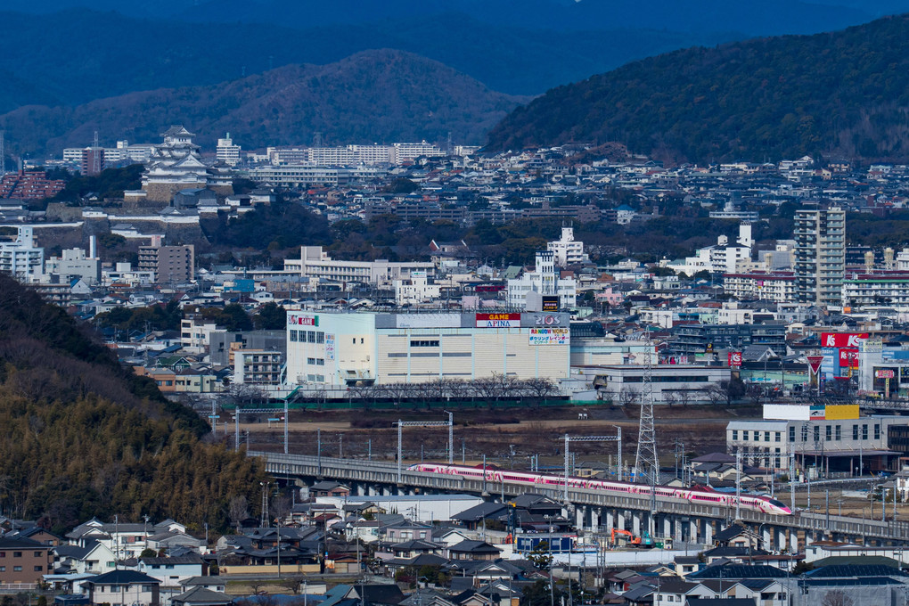 新幹線と姫路城