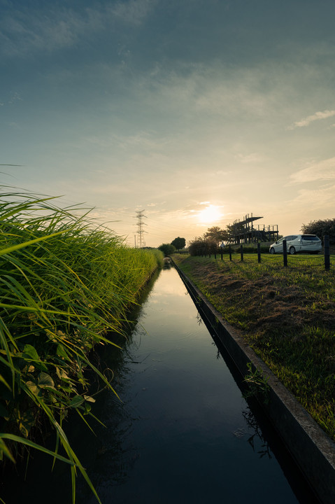 盆の夕暮れ