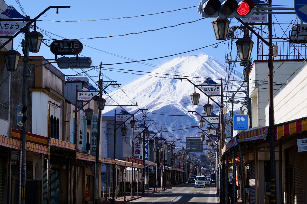 富士山と商店街