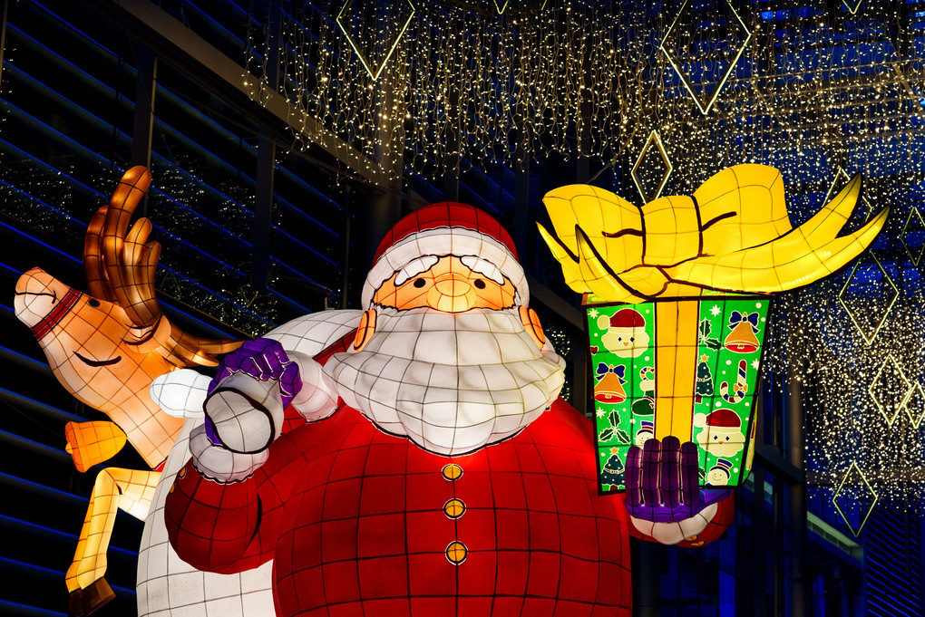 クリスマス・光・彩　～八重洲ミッドタウンのクリスマスを撮り描き残す～