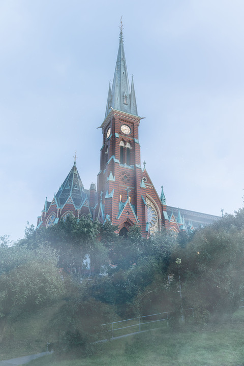 霧と教会