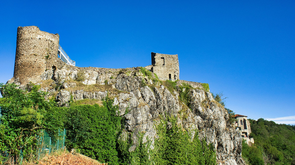 古城 Château de Rochetaillée