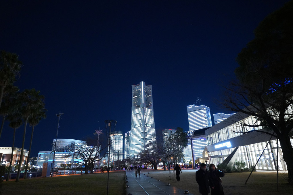 夜のみなとみらい