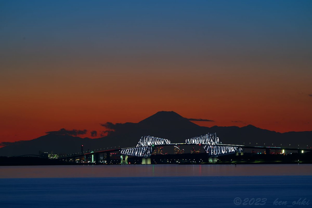 Tokyo Bay Sun Set 
