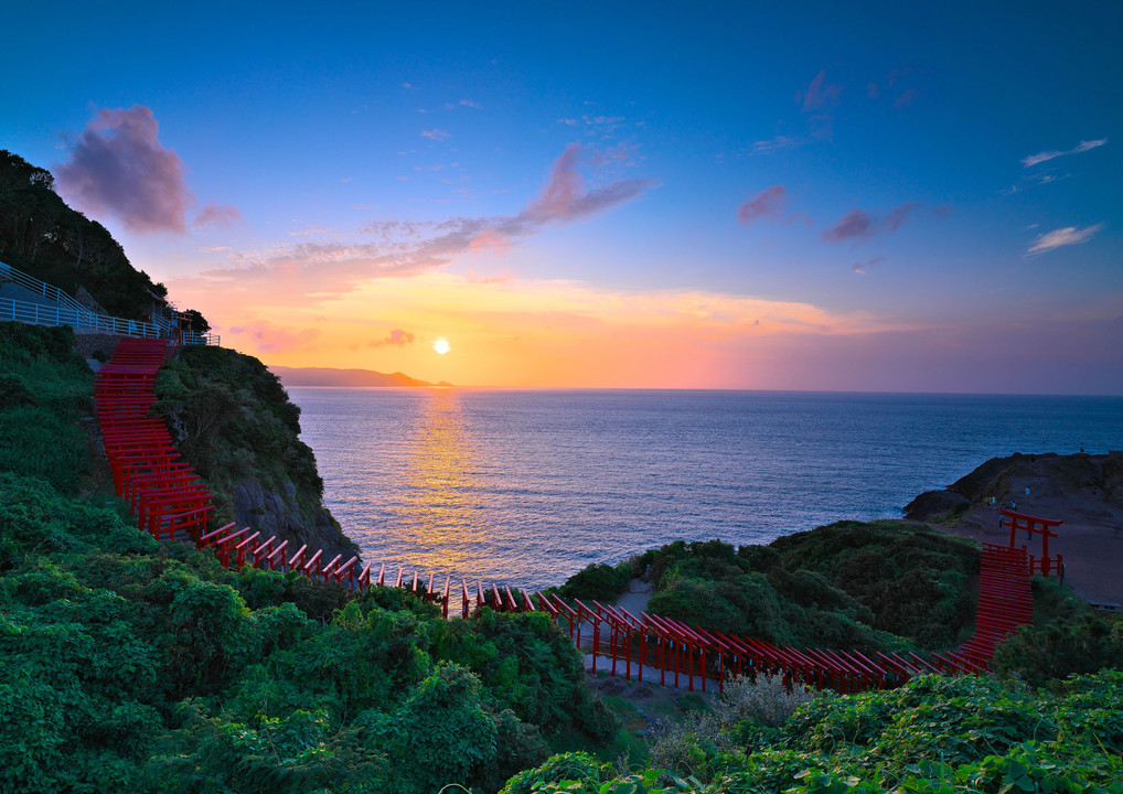 元ノ隅神社と夕日