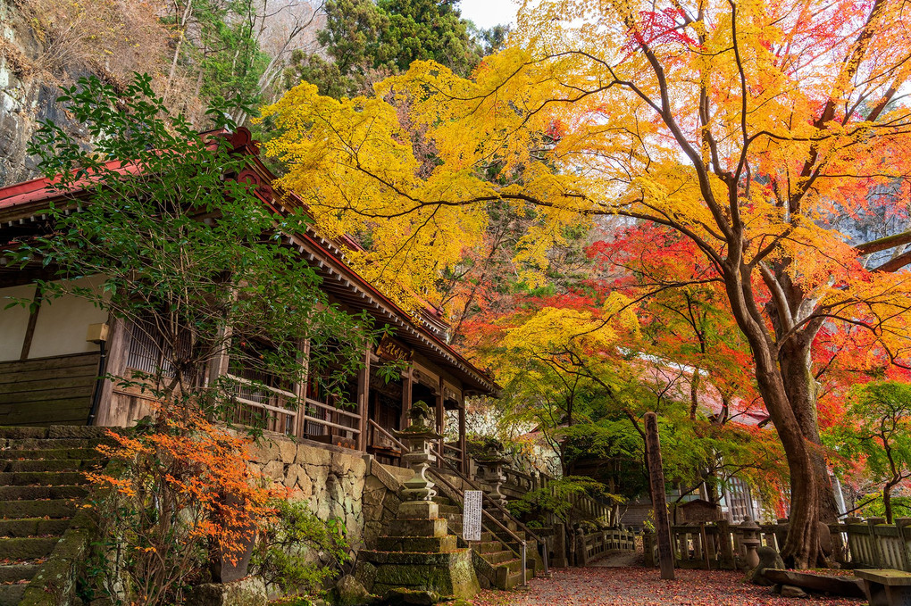 絶景の黒瀧山不動寺