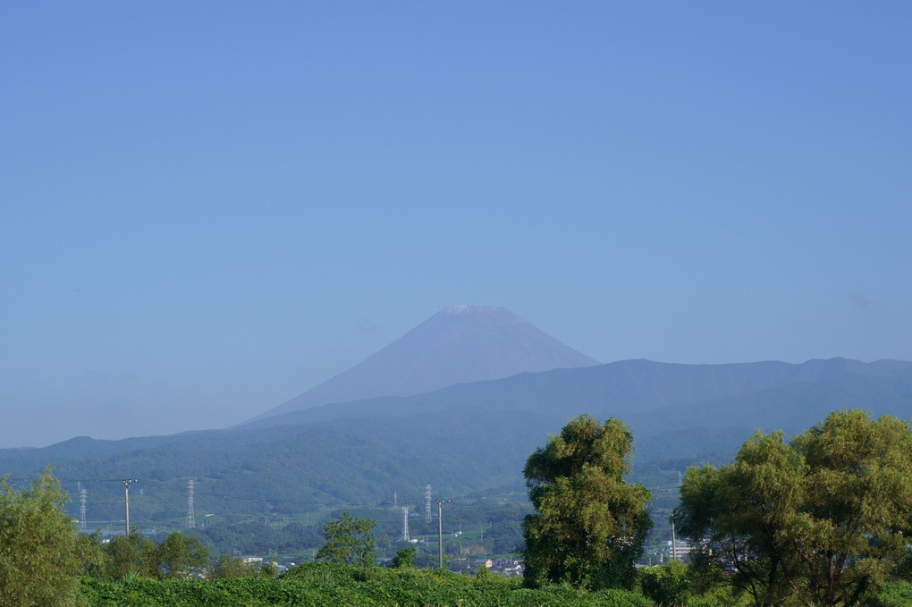 富士山初冠雪（２０２２）