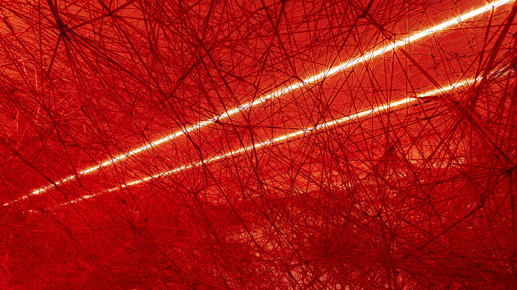 Red rays of light(redoneさん) | αcafe αの写真投稿サイト | ソニー