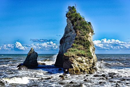 津々ヶ浦崩壊後　神無月は波荒く