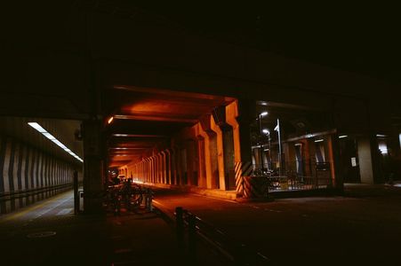 名駅トンネル