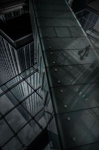 #122 さかさま世界