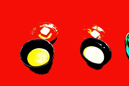 和なのに・・・