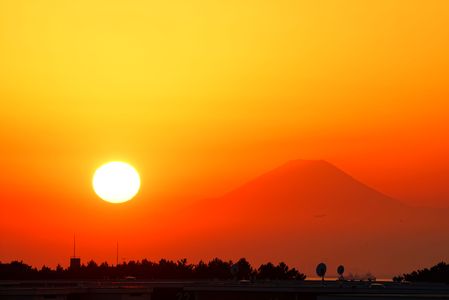 富士に沈む太陽