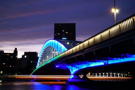 永代ブルーに夕暮れ雲