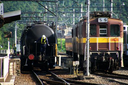 東藤原駅にて