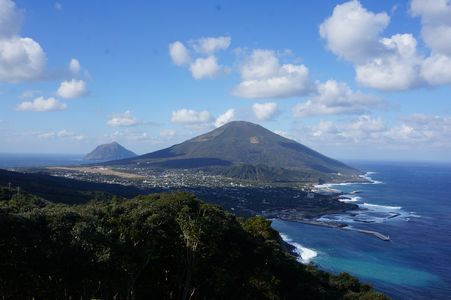 八丈富士と八丈小島