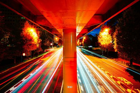 見えない美を見える形に 