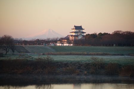 元日の富士山と関宿城