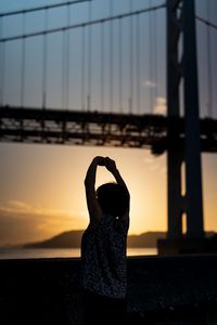 瀬戸の夕日を浴びて