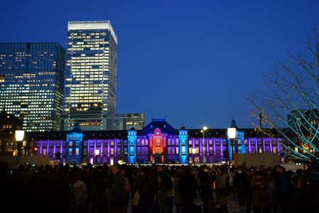 帰りがけに（東京駅開業100周年ライトアップ）