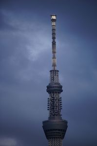 曇天のスカイツリー