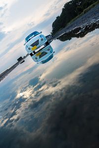 コペンと水たまり