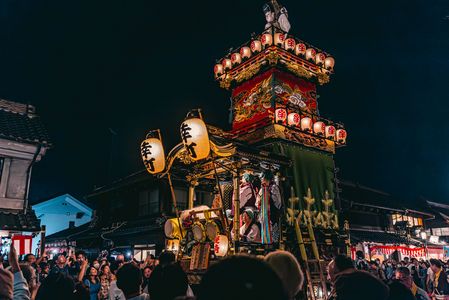 伝統の光と響き