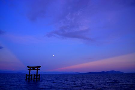 白鬚神社