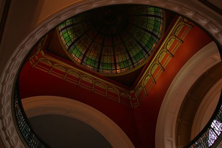 クラシカルなショッピングモール