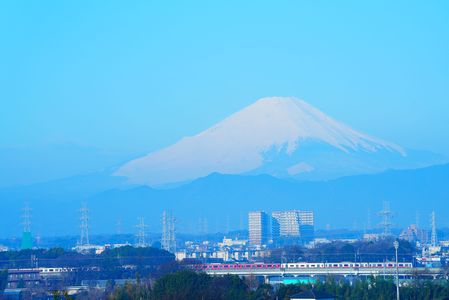 今朝の富士山　相鉄・いずみ野線「東急Qシート車両」と共に！