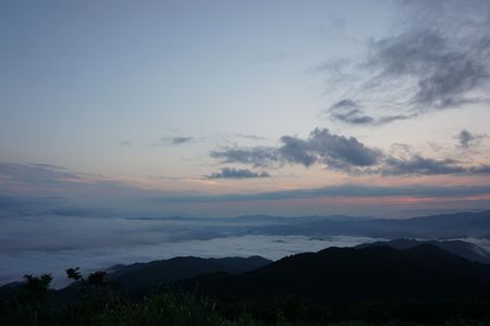 雲海と朝日